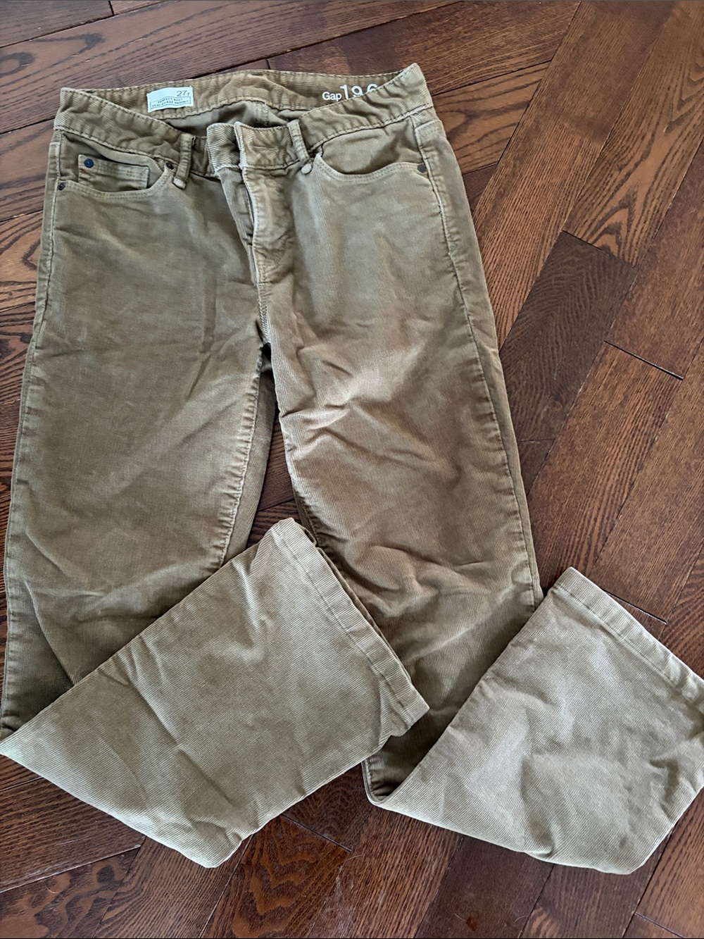 GAP Women's Olive Corduroy Straight-Leg Jeans:Corduroy
